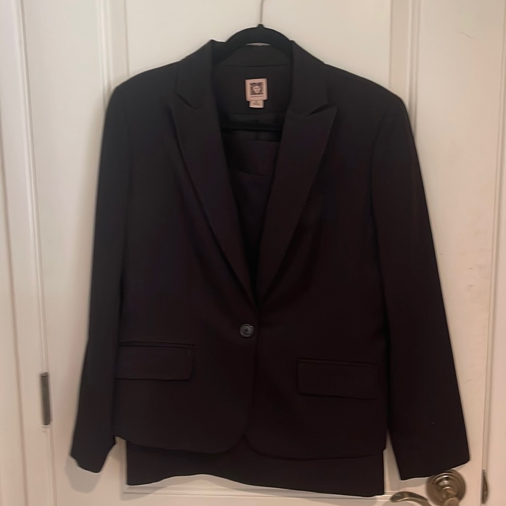 Classic Anne Klein menswear inspired skirt suit